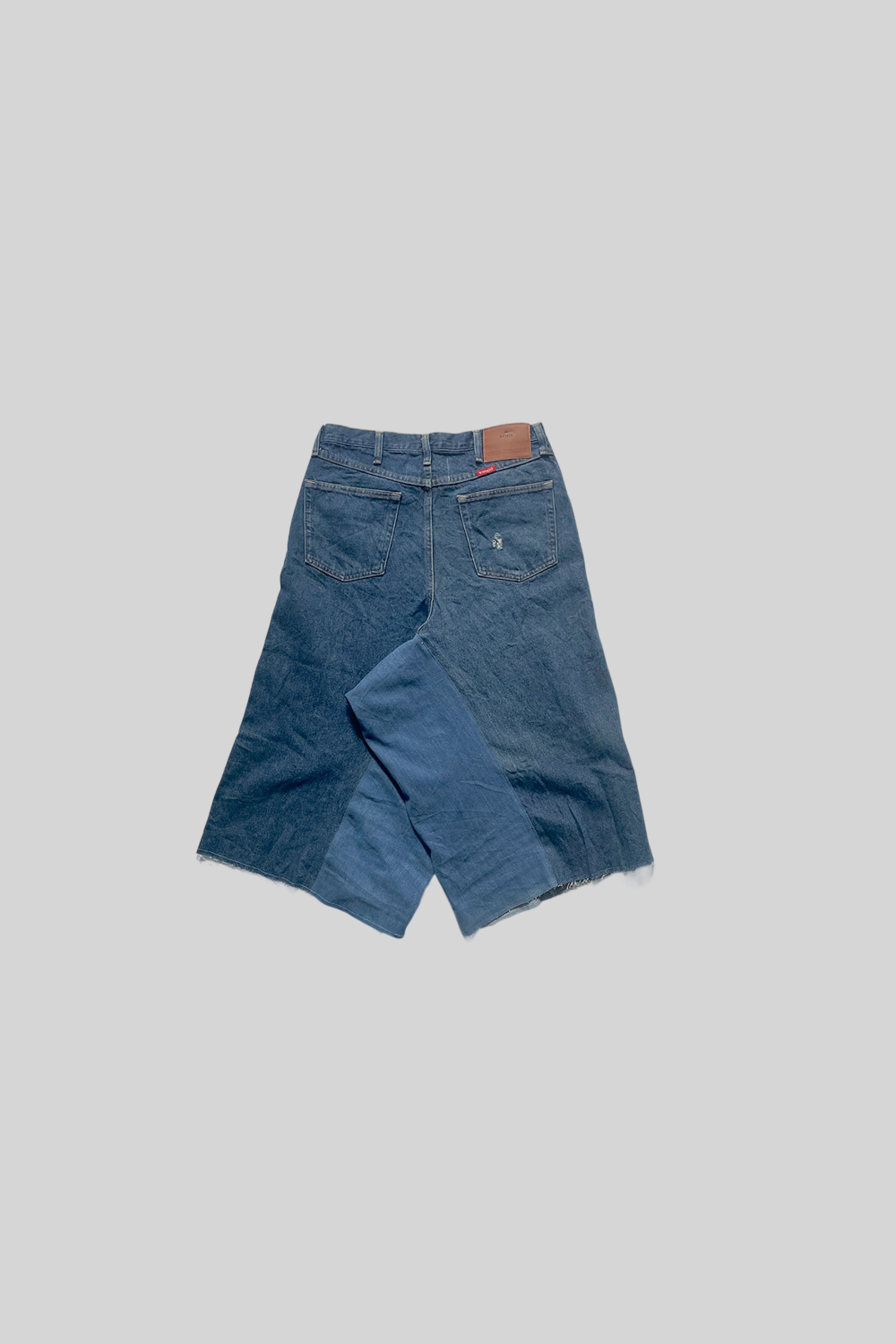 "A" RMY 3/4 BAGGY DENIM SHORTS (part 2)